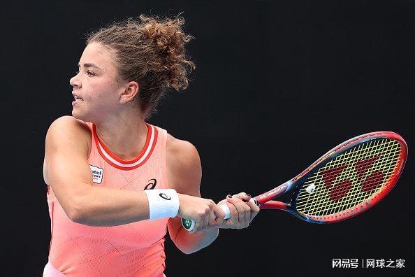 中场兼边锋 中场兼边锋